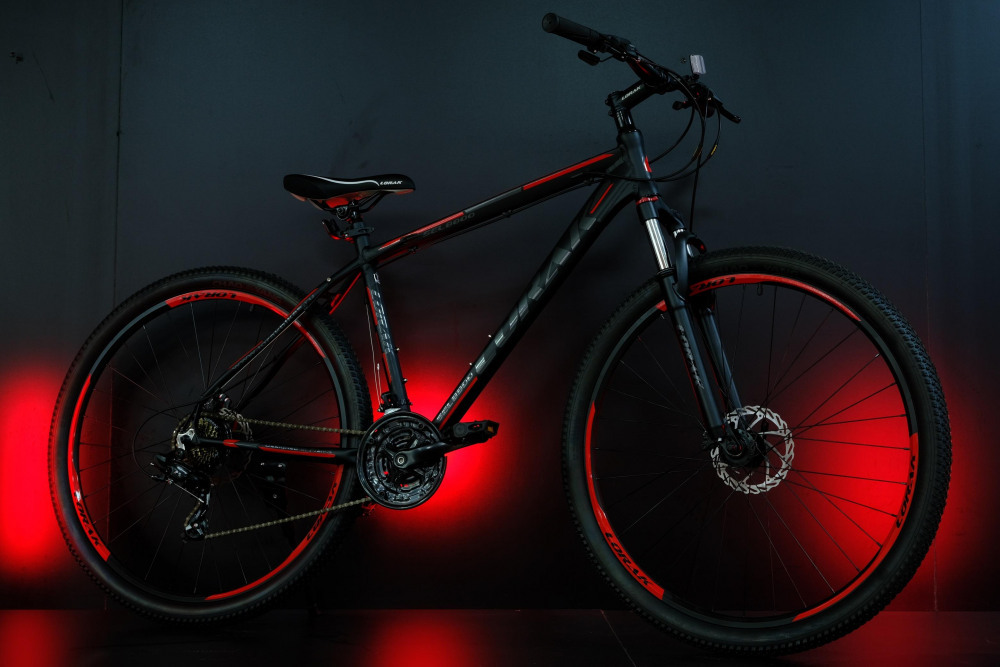 Lorak Sel 8800 Матовый Чёрный/Красный 19р (на рост 171-182)